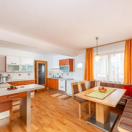 Appartementhaus Steirergasse By Schladming-appartements سخلادميخ
